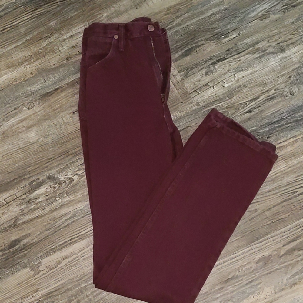 Maroon wranglers